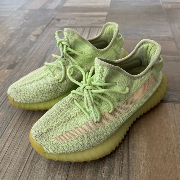 adidas Yeezy Boost 350 V2 size 5.5 - Picture 2 of 10